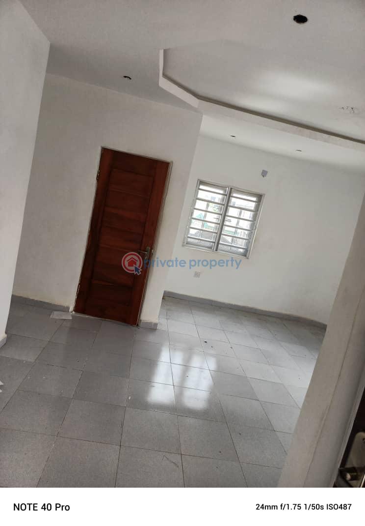 1 bedroom Mini Flat For Rent Standard Room & Parlour Self Contained For Rent 📍 Location: Edun Aboru, Iyana Ipaja, Lagos State Iyana Ipaja Lagos - 0