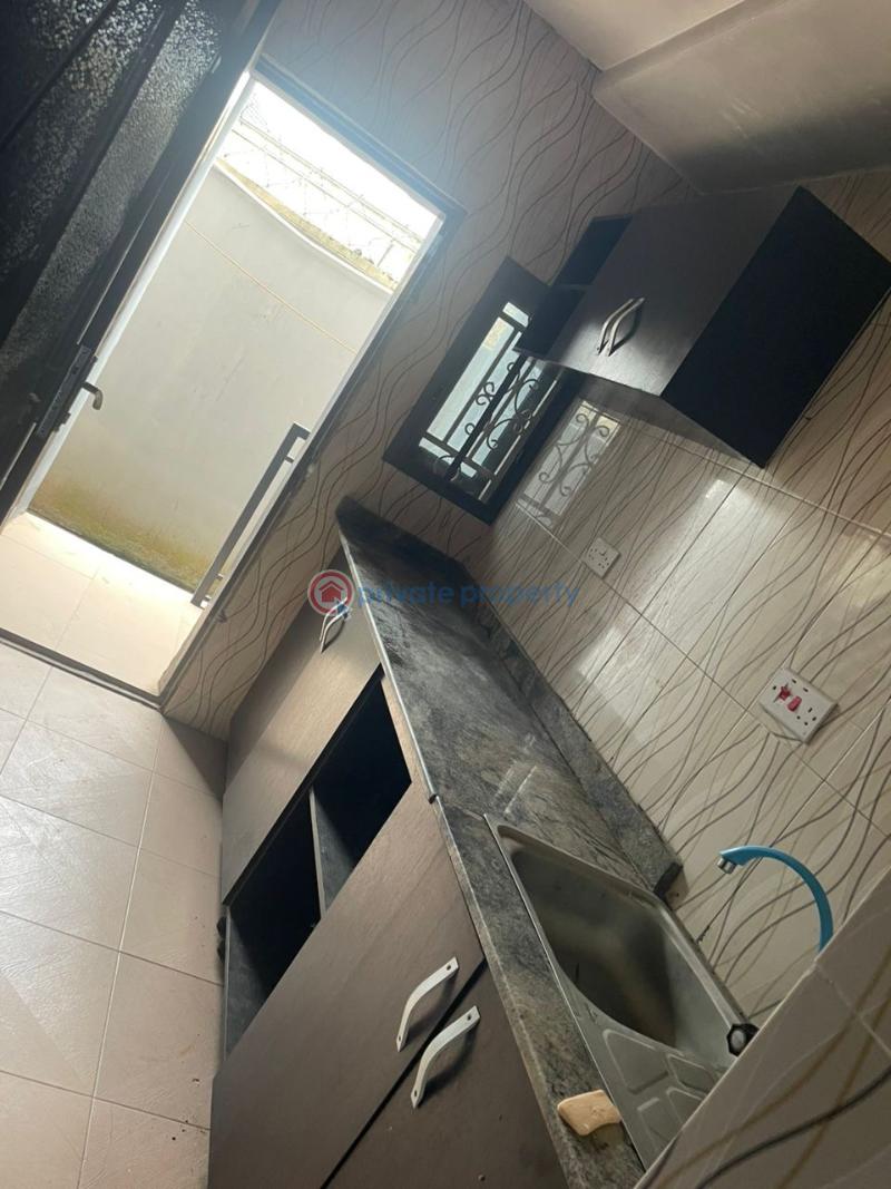 1 bedroom Block Of Flats For Rent Viesta Estate Alaaka Elebu Akala Express Ibadan Oyo - 1