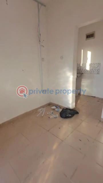 Standard room self - 5 1 bedroom Self Contain For Rent Abule Ijesha Yaba Abule Ijesha  Yaba Lagos - 5