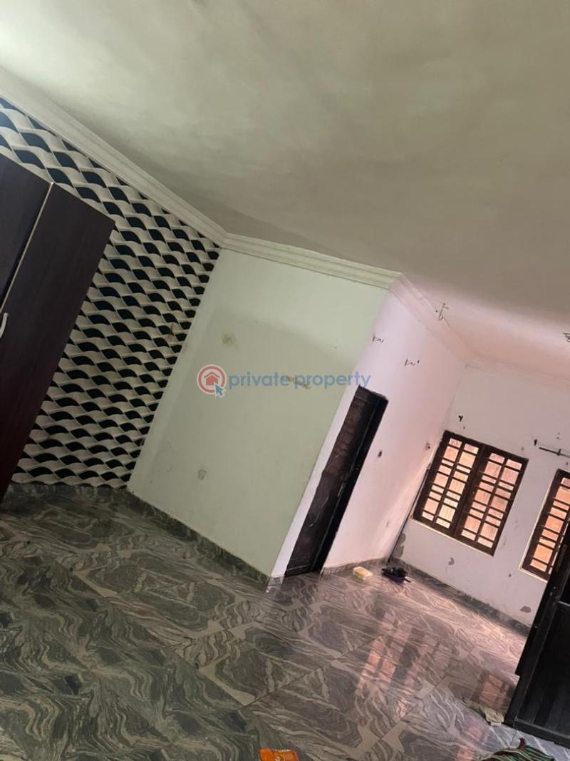 Block Of Flats For Rent Elebu Oja Akala Express Ibadan Oyo - 2