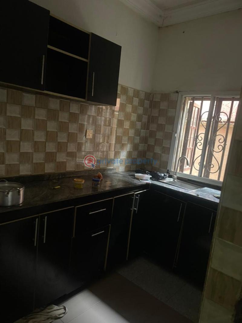 Block Of Flats For Rent Elebu Oja Akala Express Ibadan Oyo - 3