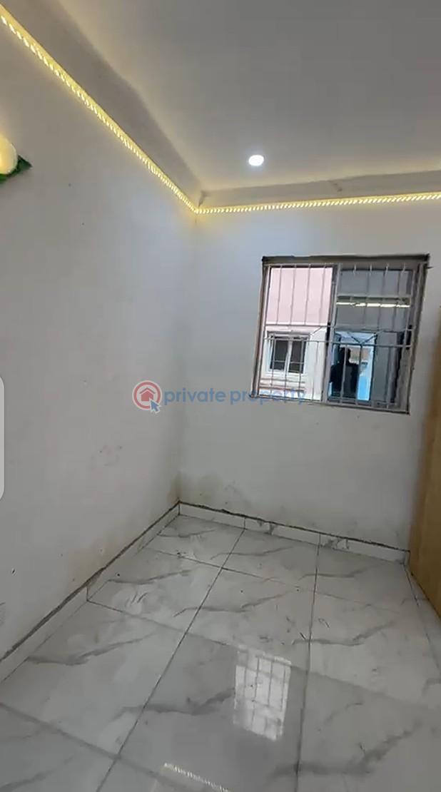 1 bedroom Self Contain For Rent Off Agídí Road Alapere Kosofe/Ikosi Lagos - 2