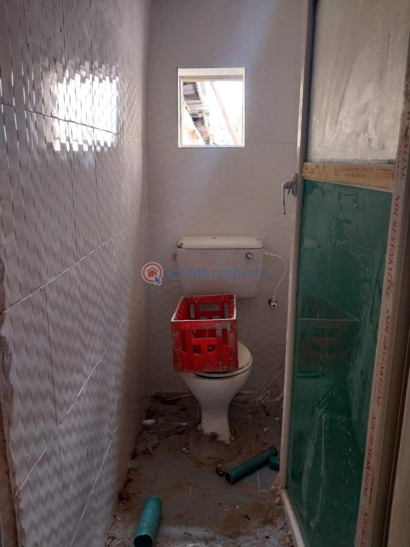1 bedroom Self Contain For Rent Emordi Street Olodi Apapa Lagos - 4
