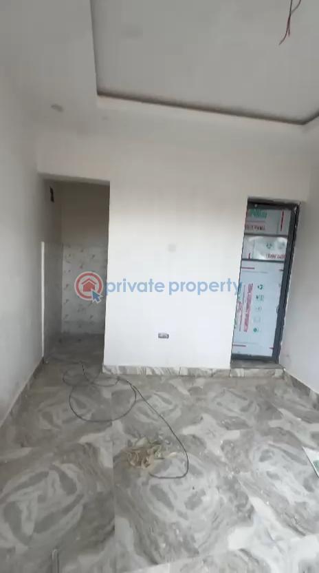 1 bedroom Self Contain For Rent Off Pedro Rd Shomolu Palmgroove Shomolu Lagos - 3