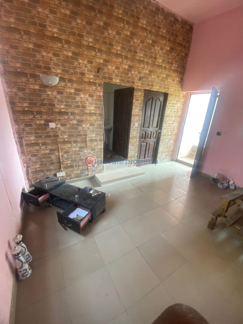 1 bedroom Self Contain For Rent Divine Homes @ Thomas Estate Ajah Lagos - 0
