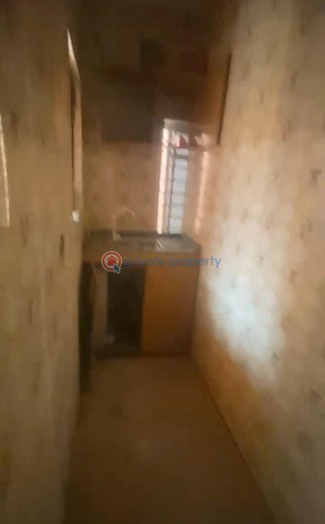 1 bedroom Self Contain For Rent Thomas Estate Ajah Lagos - 2