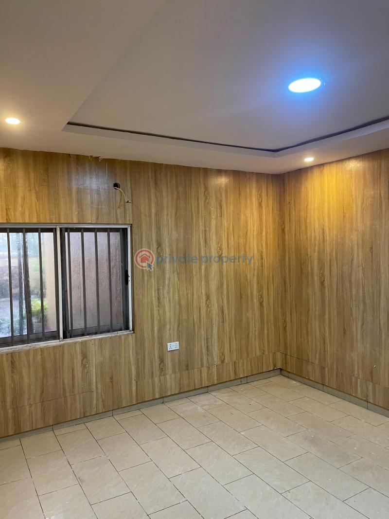 1 bedroom Self Contain For Rent Yeye Olofin Street Off Admiralty Way Lekki Phase 1 Lagos - 1