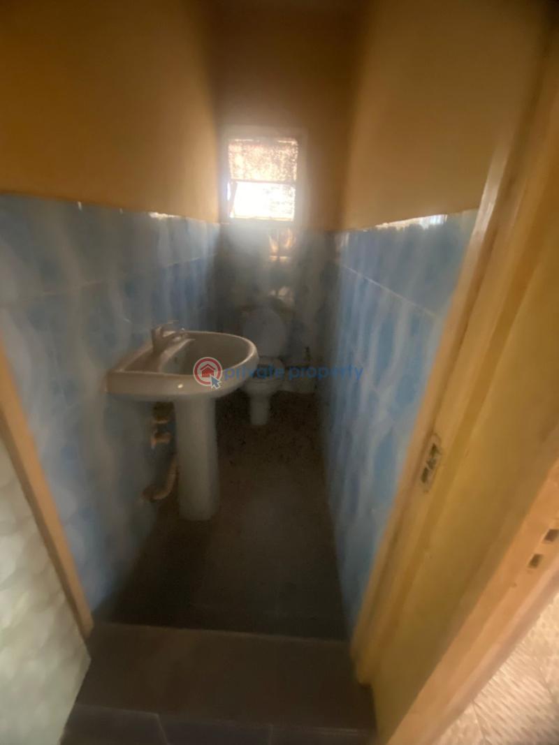 10 bedroom Block Of Flats For Sale In An Estate Off Masha Masha Surulere Lagos - 7