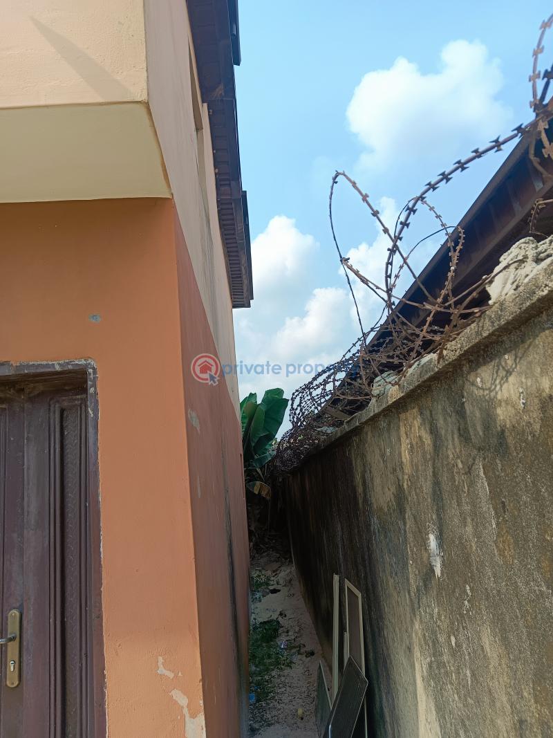 6 bedroom Block Of Flats For Sale Lakowe Ajah Lagos - 3
