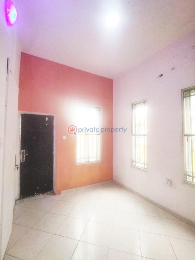 Studio Apartment For Rent Lekki Phase 1 Lagos - 3