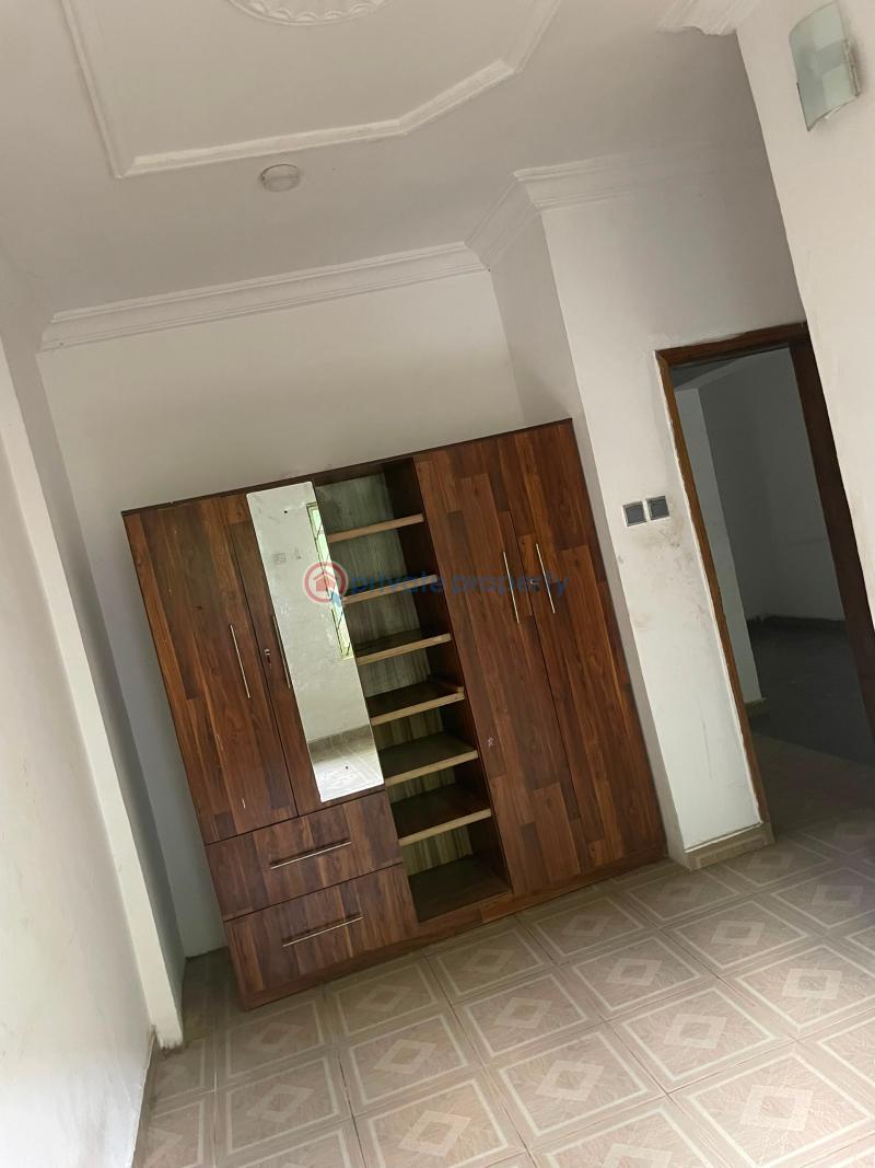2 bedroom Block Of Flats For Rent Off Goodluck Ogudu Ogudu Ori-oke Lagos - 2