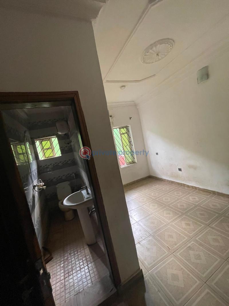 2 bedroom Block Of Flats For Rent Off Goodluck Ogudu Ogudu Ori-oke Lagos - 1