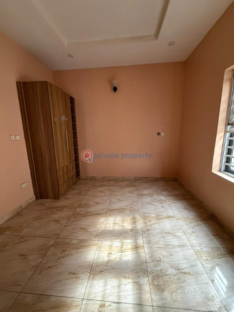 1 bedroom Self Contain For Rent Royal Pine Estate Orchid Road Lekki Lagos - 2