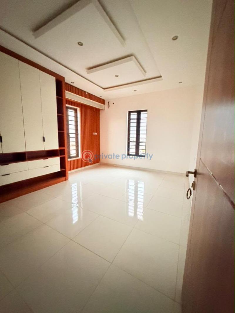 4 bedroom Detached Duplex For Sale Magodo GRA Phase 2 Kosofe/Ikosi Lagos - 5