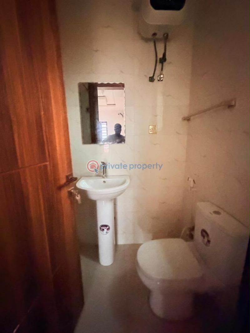 4 bedroom Detached Duplex For Sale Magodo GRA Phase 2 Kosofe/Ikosi Lagos - 14