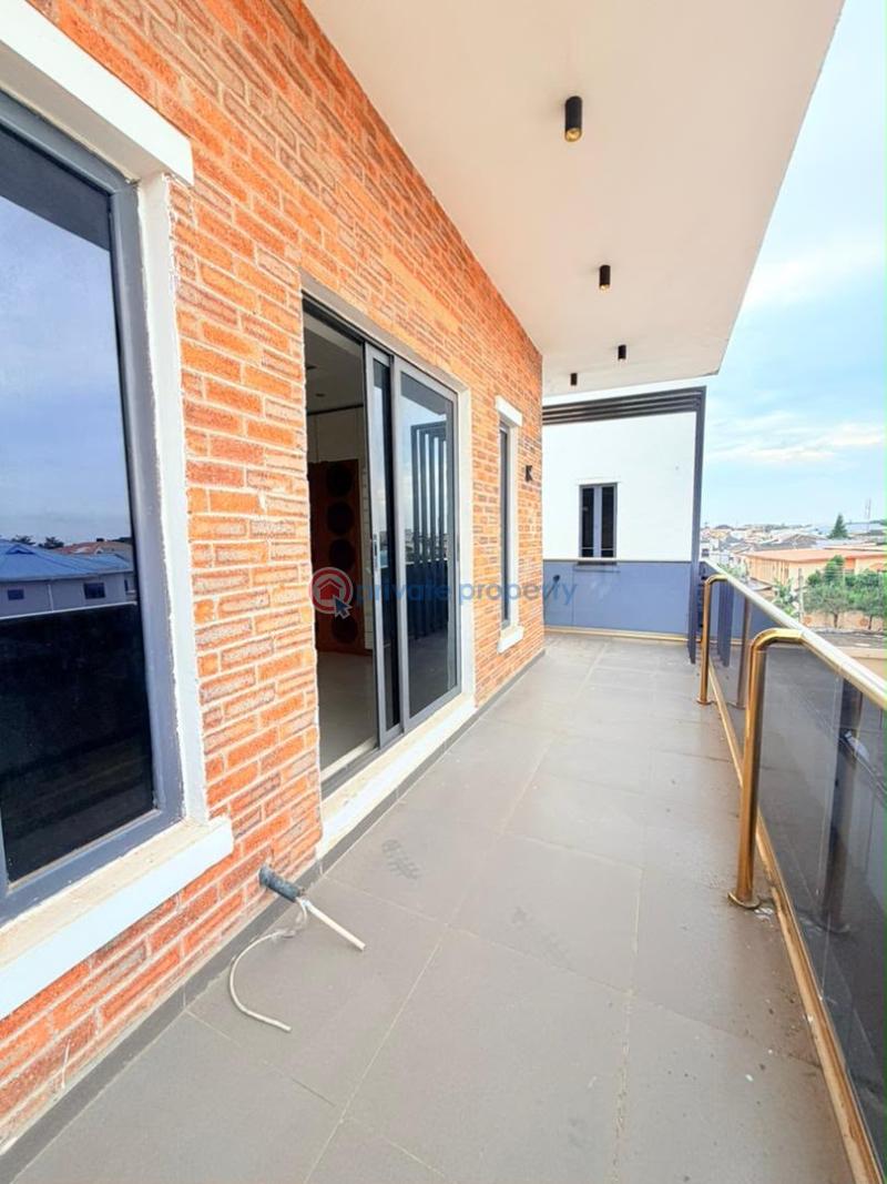 4 bedroom Detached Duplex For Sale Magodo GRA Phase 2 Kosofe/Ikosi Lagos - 2