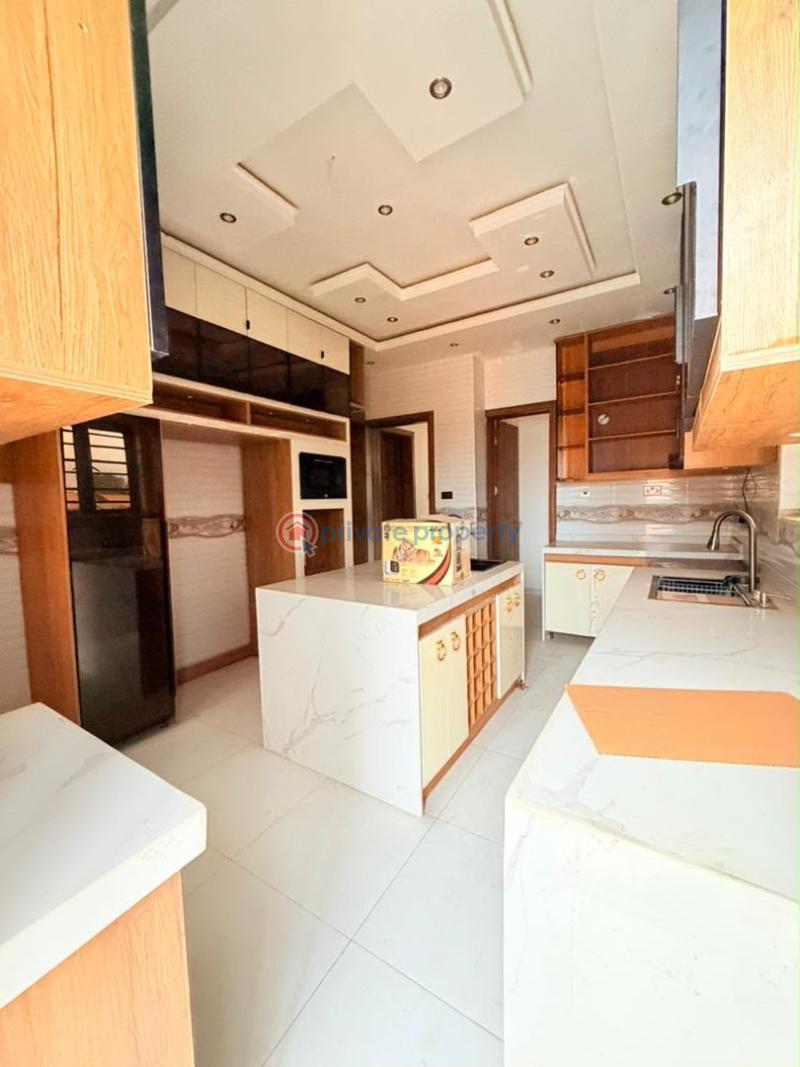 4 bedroom Detached Duplex For Sale Magodo GRA Phase 2 Kosofe/Ikosi Lagos - 15
