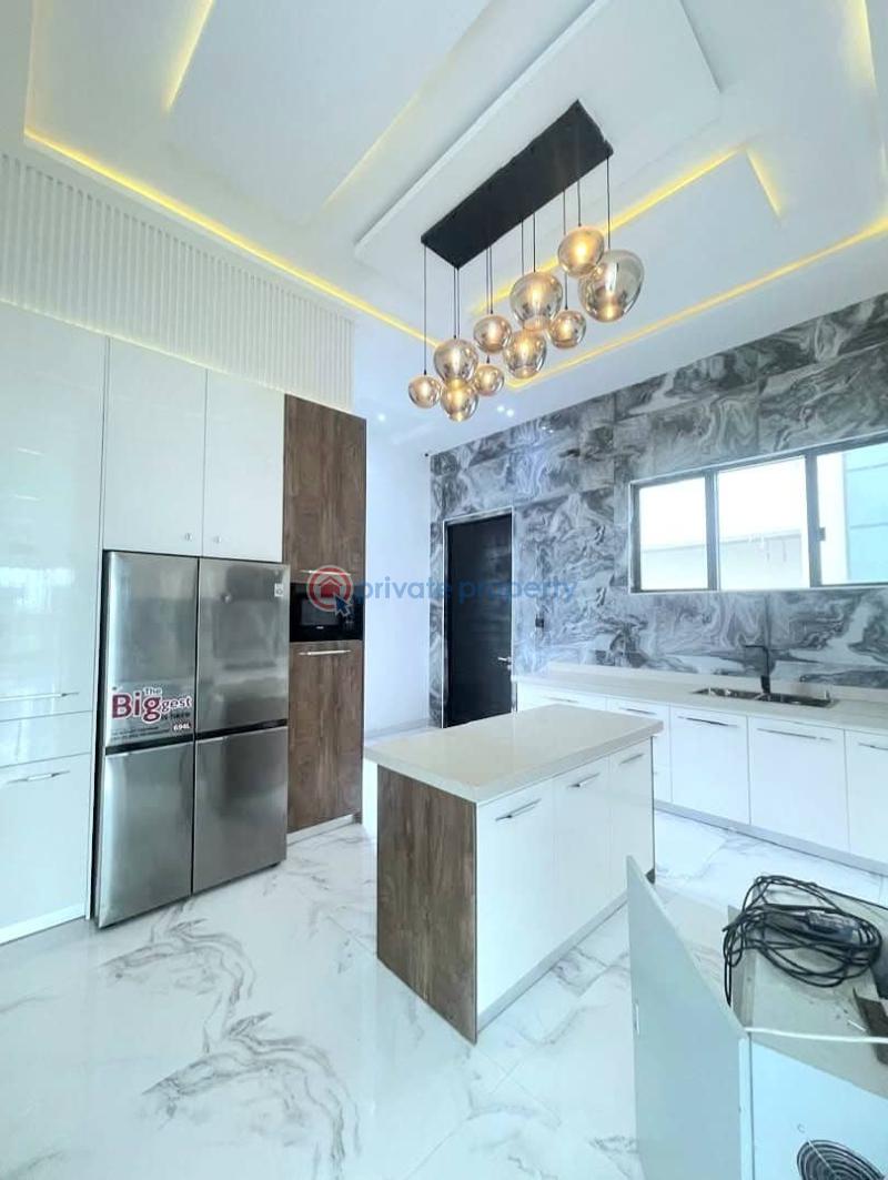 State of the art automated 5 bedroom fully detached duplex - 7 5 bedroom Detached Duplex For Sale Osapa London Lekki Lagos - 7