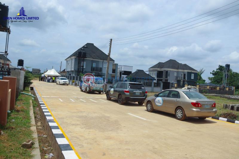4 bedroom Detached Duplex For Sale Favour Estate, Bluestone, Mowe Town Lagos Extension Ogun - 22