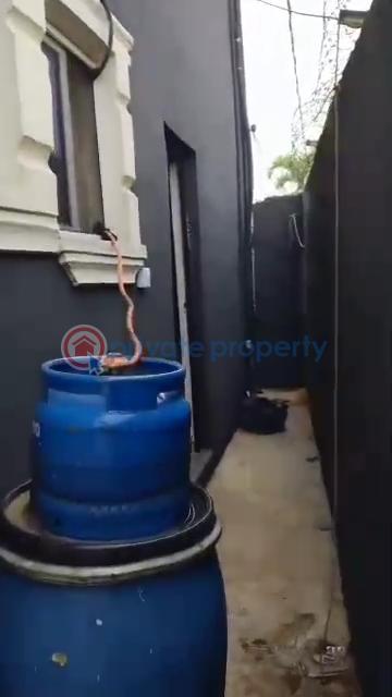House For Sale Isoto Command Lagos Iyana Ipaja Lagos - 8