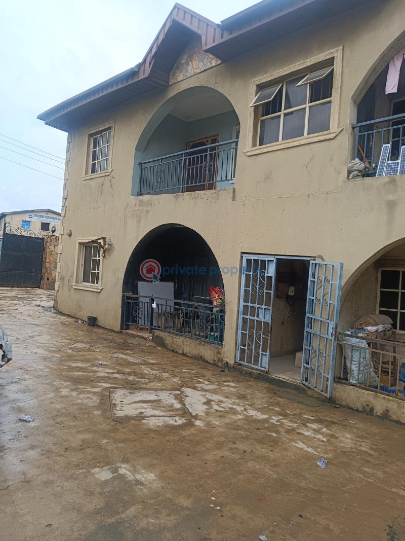 10 bedroom Block Of Flats For Sale Ebute Ikorodu Lagos - 0