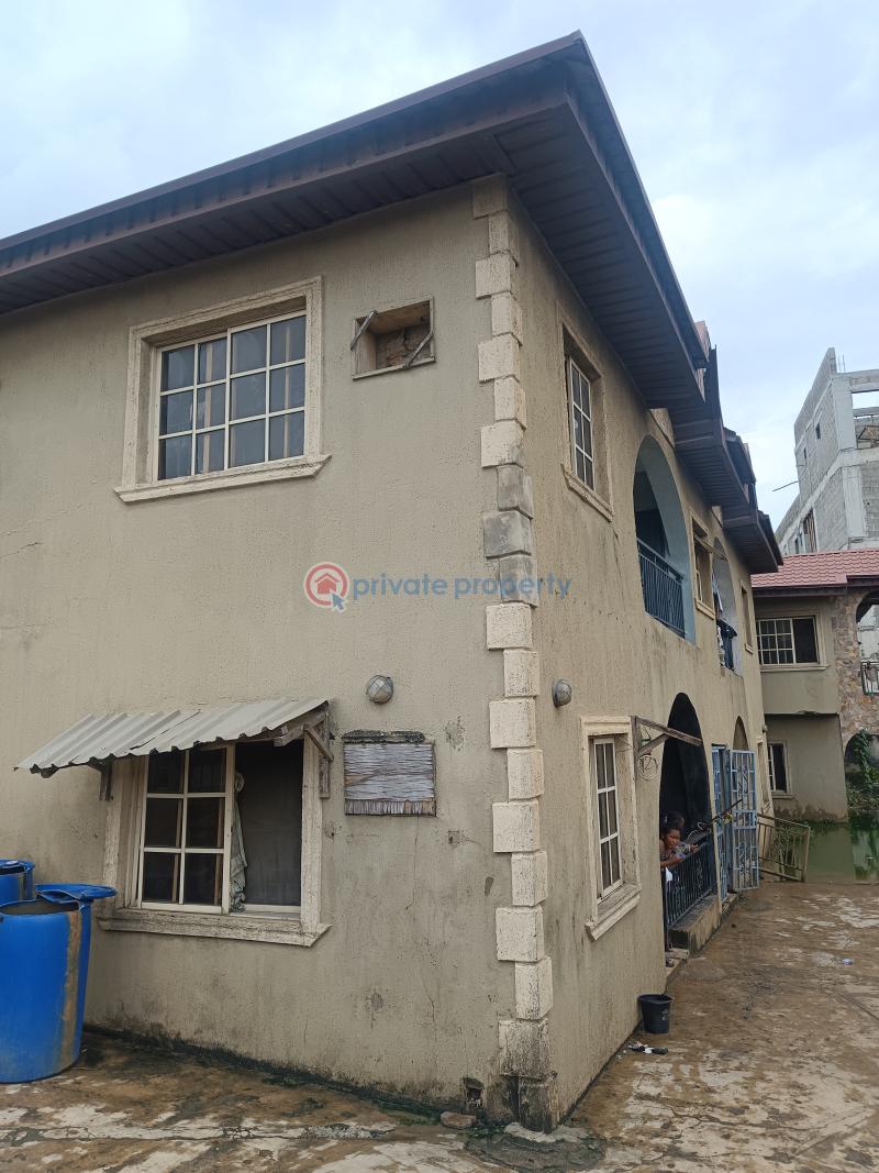 10 bedroom Block Of Flats For Sale Ebute Ikorodu Lagos - 1