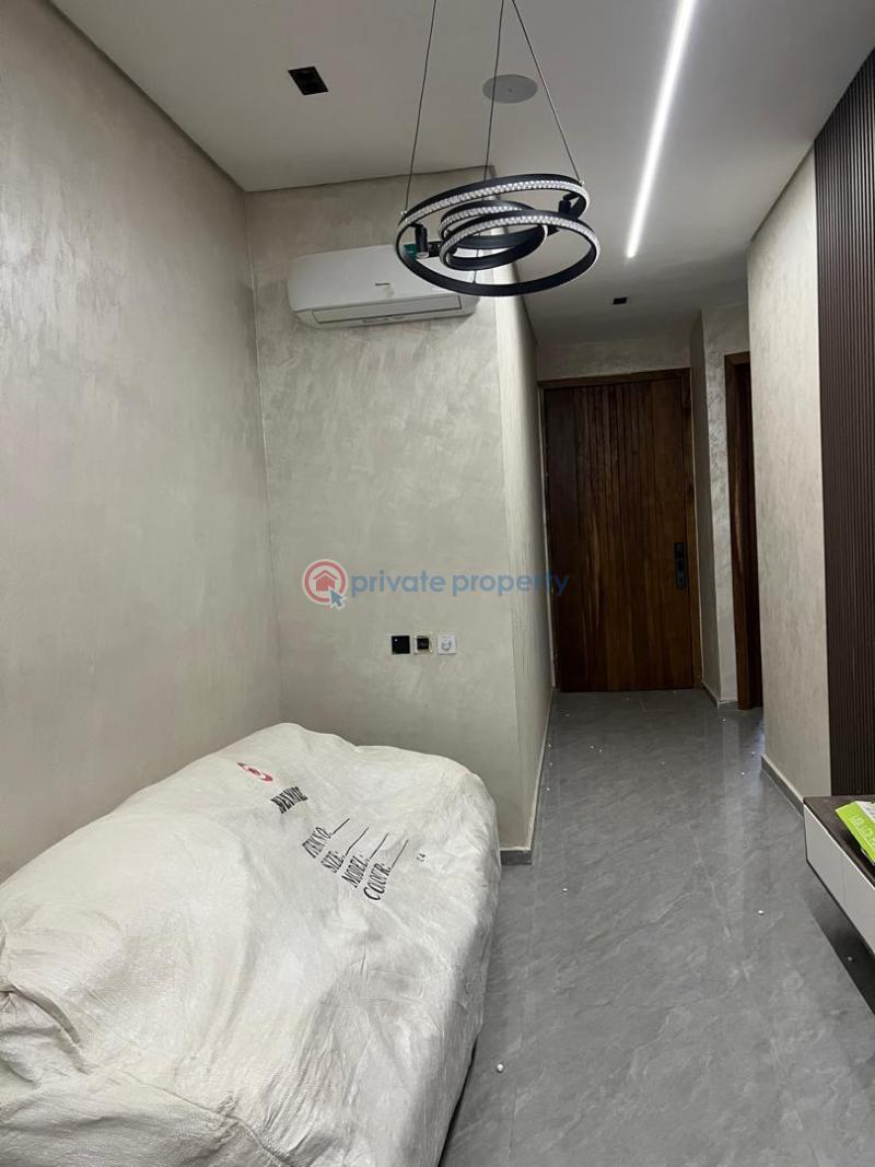 3 bedroom Shared Apartment For Sale . Shonibare Estate Maryland Lagos - 7