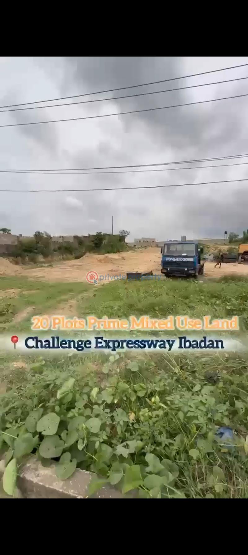 Land For Sale Located Near **ayefele Music House, Fresh Fm, Challenge Bus Terminal, And Lead City University Ibadan Oyo - 1