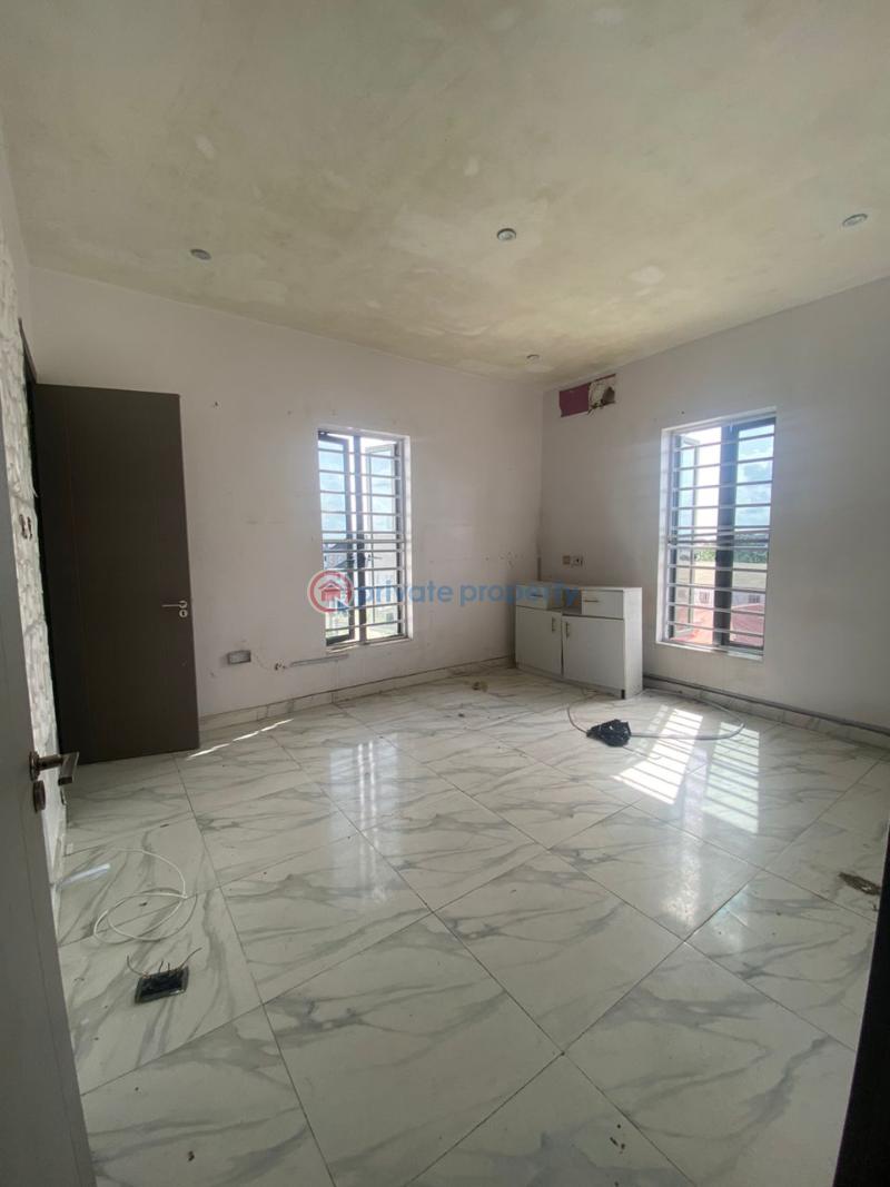 3 bedroom Block Of Flats For Rent Ilasan Lekki Lagos - 1