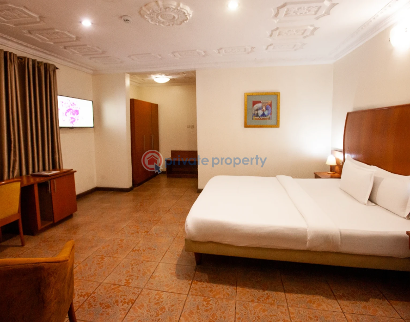 Hotel For Sale Overseeing Maitama Wuse II Abuja Phase 1  - 14