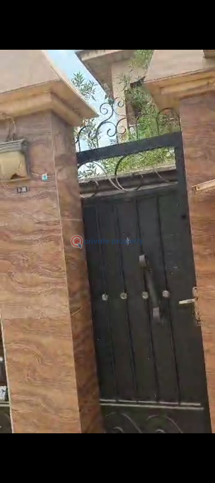 House For Sale Surulere Egbeda Egbe/Idimu Lagos - 1