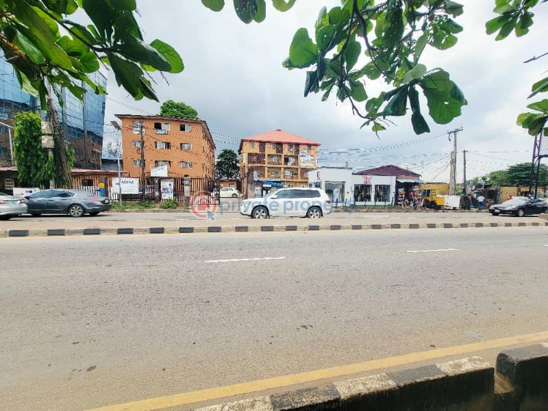 Strategically located commercial property for sale - 5 Mall/Complex/Plaza For Sale Oregun Ikeja Lagos - 5