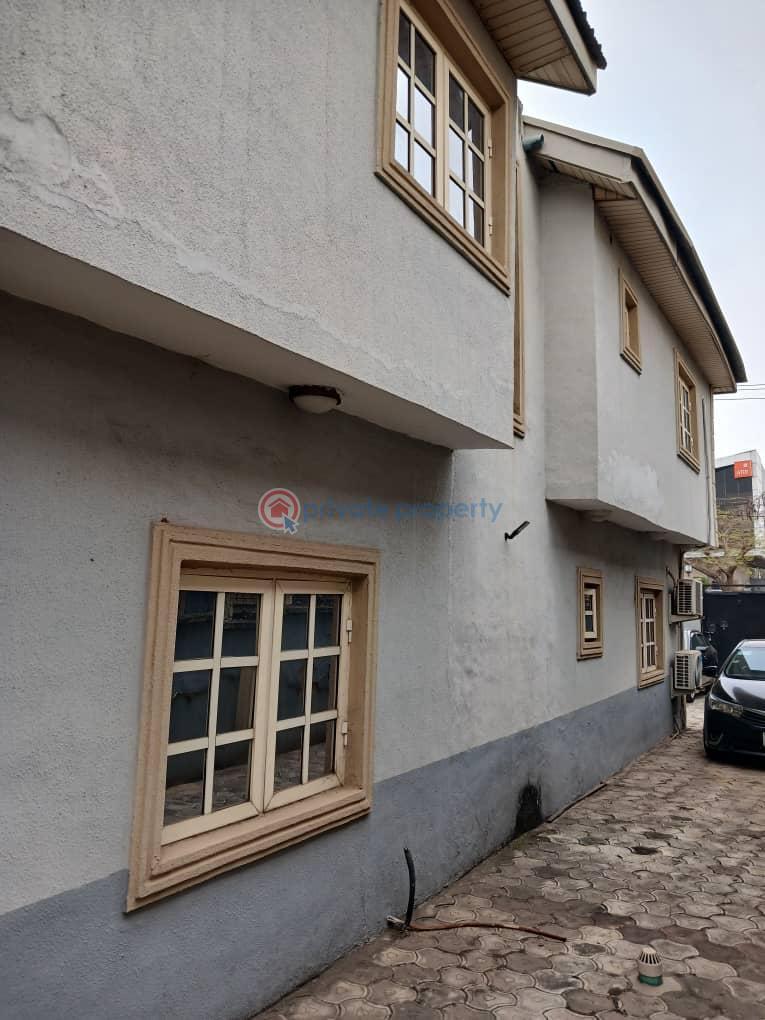 5 bedroom Detached Duplex For Sale Omole Phase 2 Ojodu Lagos