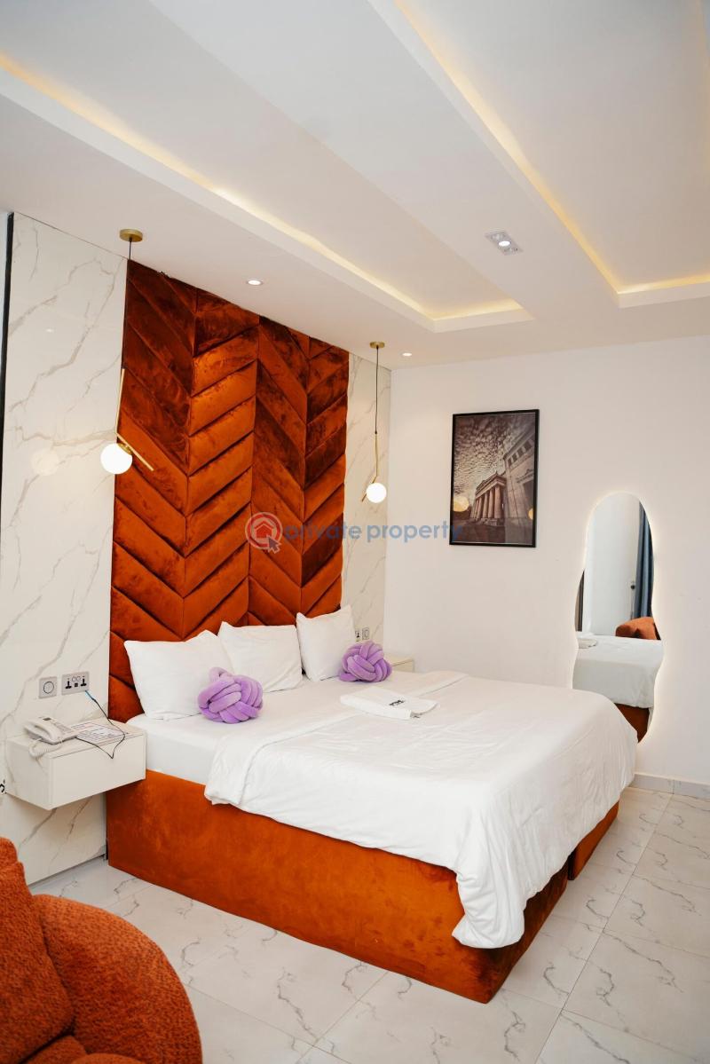 1 bedroom Flat & Apartment Short let Airport Road Oredo  - 4