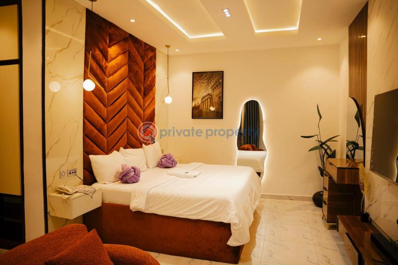 1 bedroom Flat & Apartment Short let Airport Road Oredo  - 2