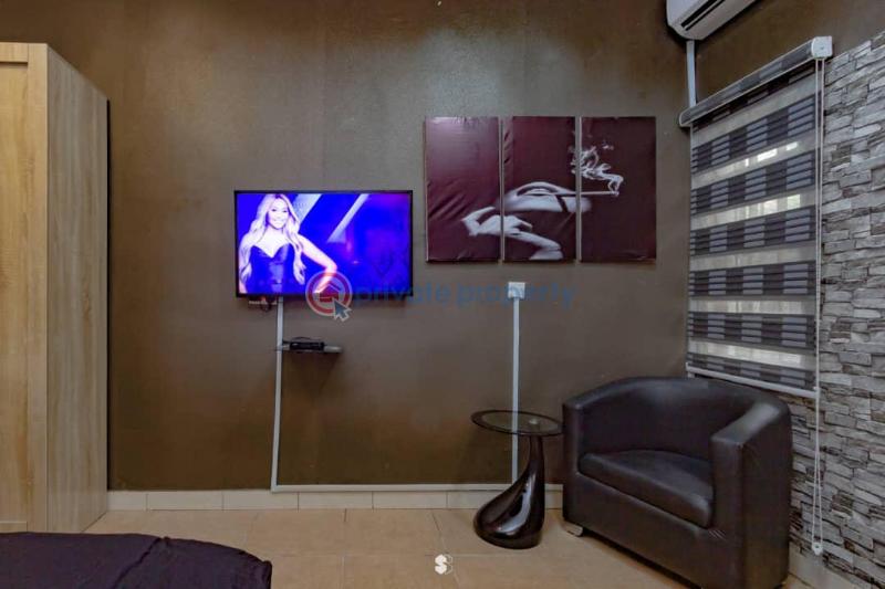 Studio apartment - 8 1 bedroom Studio Apartment Short let Lekki Phase 1 Lagos - 8