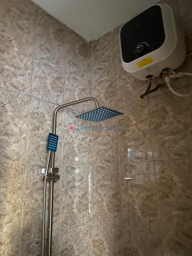Studio apartment - 3 1 bedroom Self Contain For Rent Akoka Yaba Lagos - 3