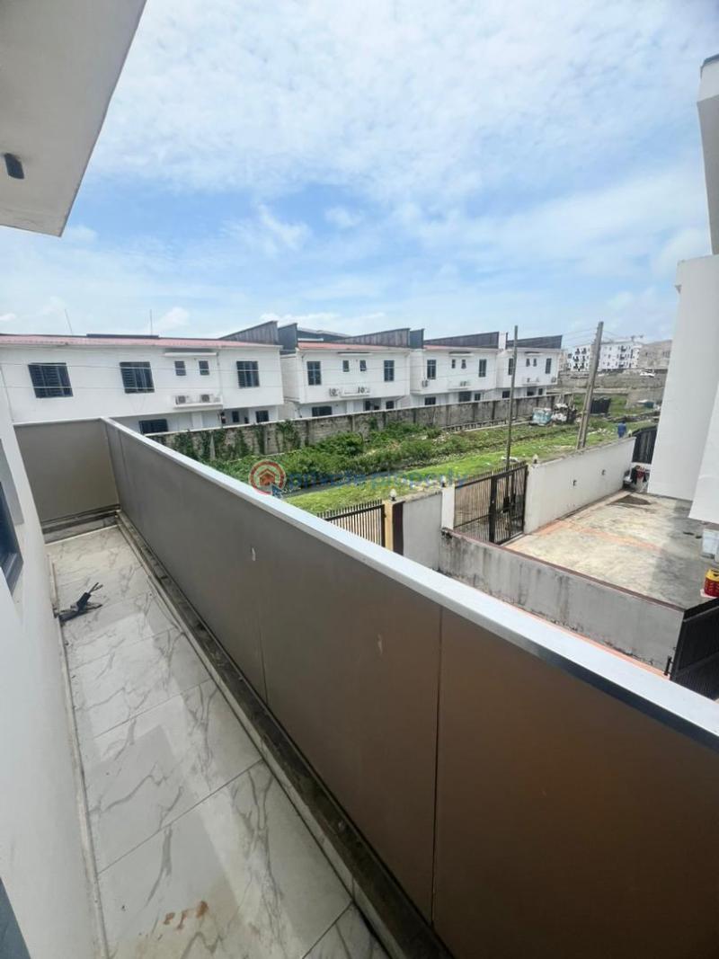 1 bedroom Studio Apartment For Rent Ologolo Lekki Lagos - 2