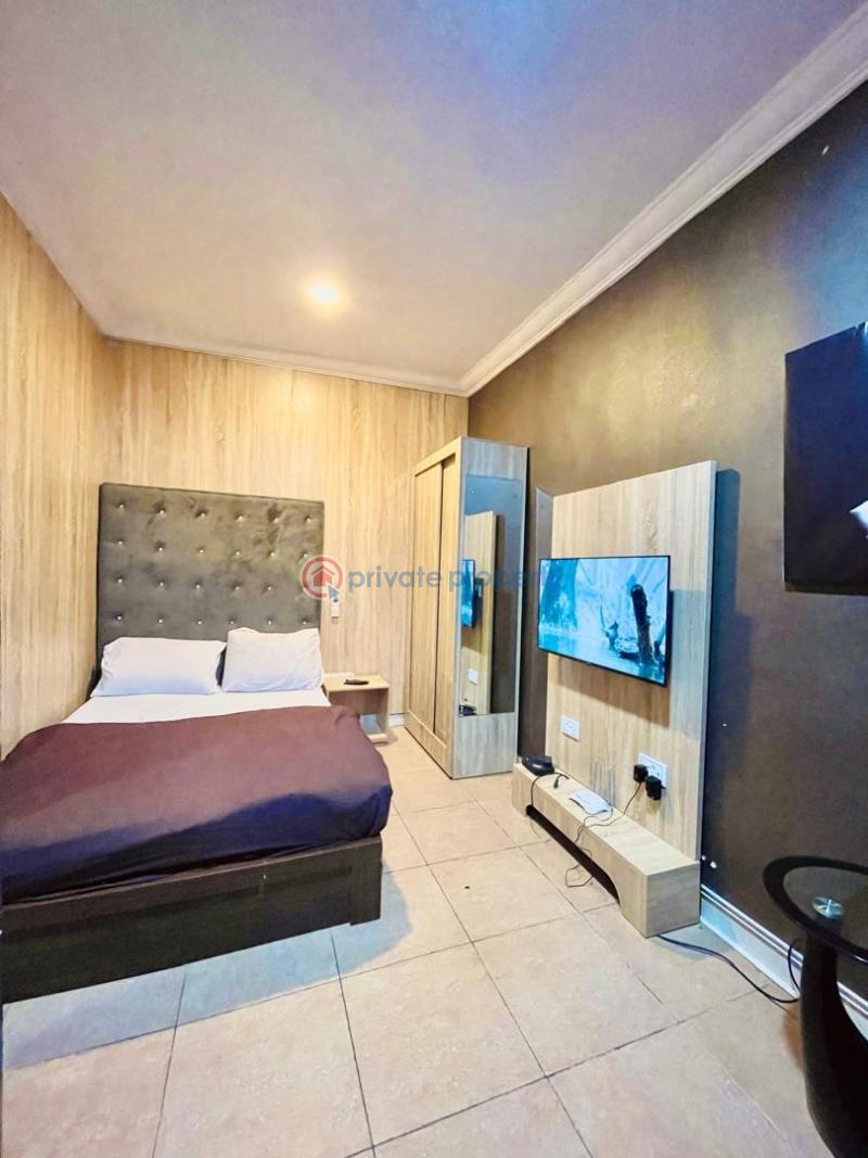 1 bedroom Block Of Flats Short let Lekki Phase 1 Lagos - 1