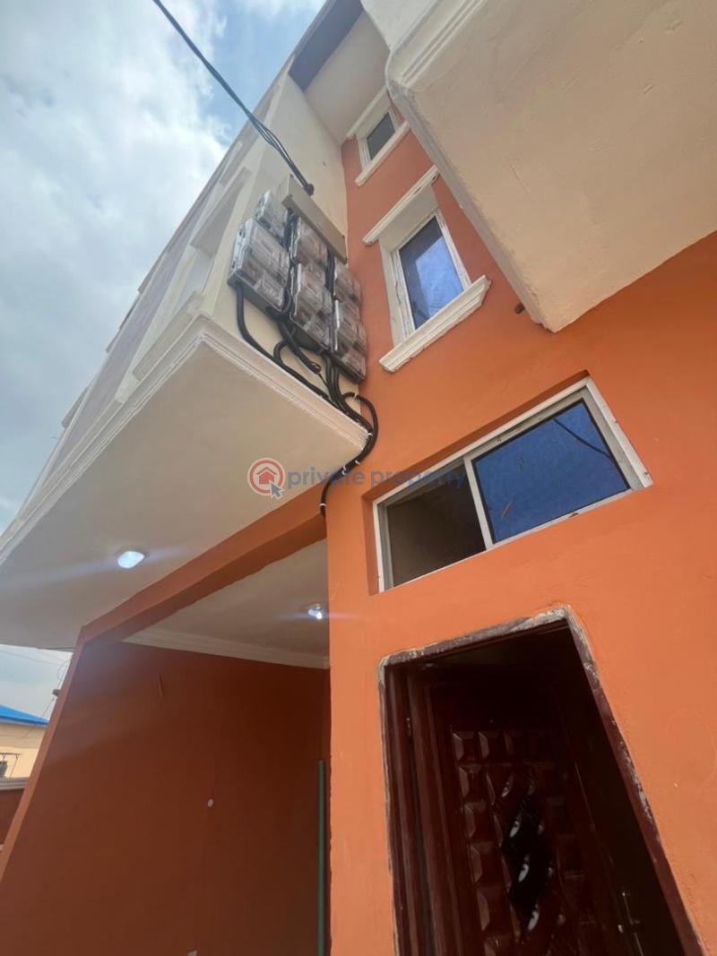 1 bedroom Studio Apartment For Rent Oni,street Surulere Surulere Lagos - 2