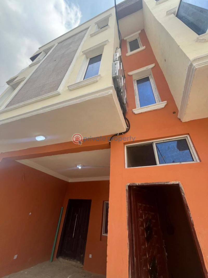 1 bedroom Studio Apartment For Rent Oni,street Surulere Surulere Lagos - 4