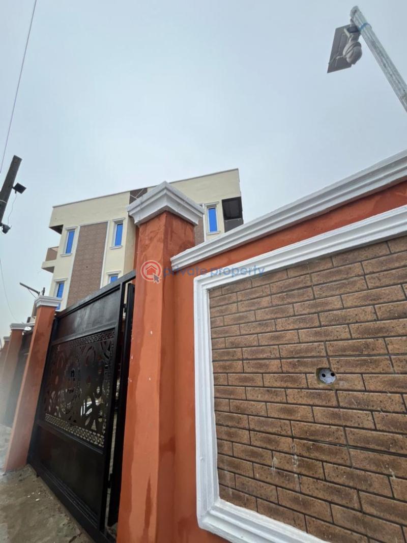 1 bedroom Studio Apartment For Rent Oni,street Surulere Surulere Lagos - 3