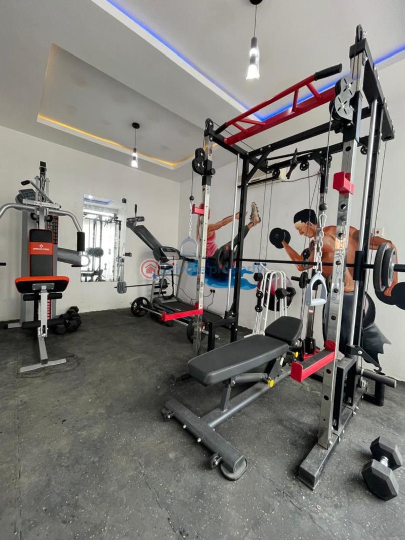 Studio Apartment For Sale Ayilara Surulere Lagos - 5