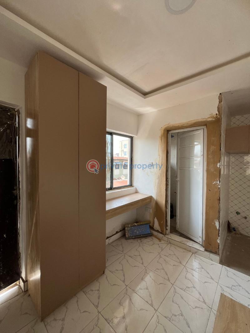 1 bedroom Flat & Apartment For Sale Yaba Lagos - 7