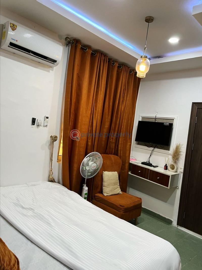 Short Stay Short let 21 Lobito Crescent Wuse II Abuja Phase 1  - 5