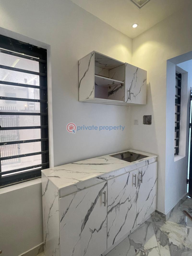 1 bedroom Studio Apartment For Rent Ologolo Lekki Lagos - 2