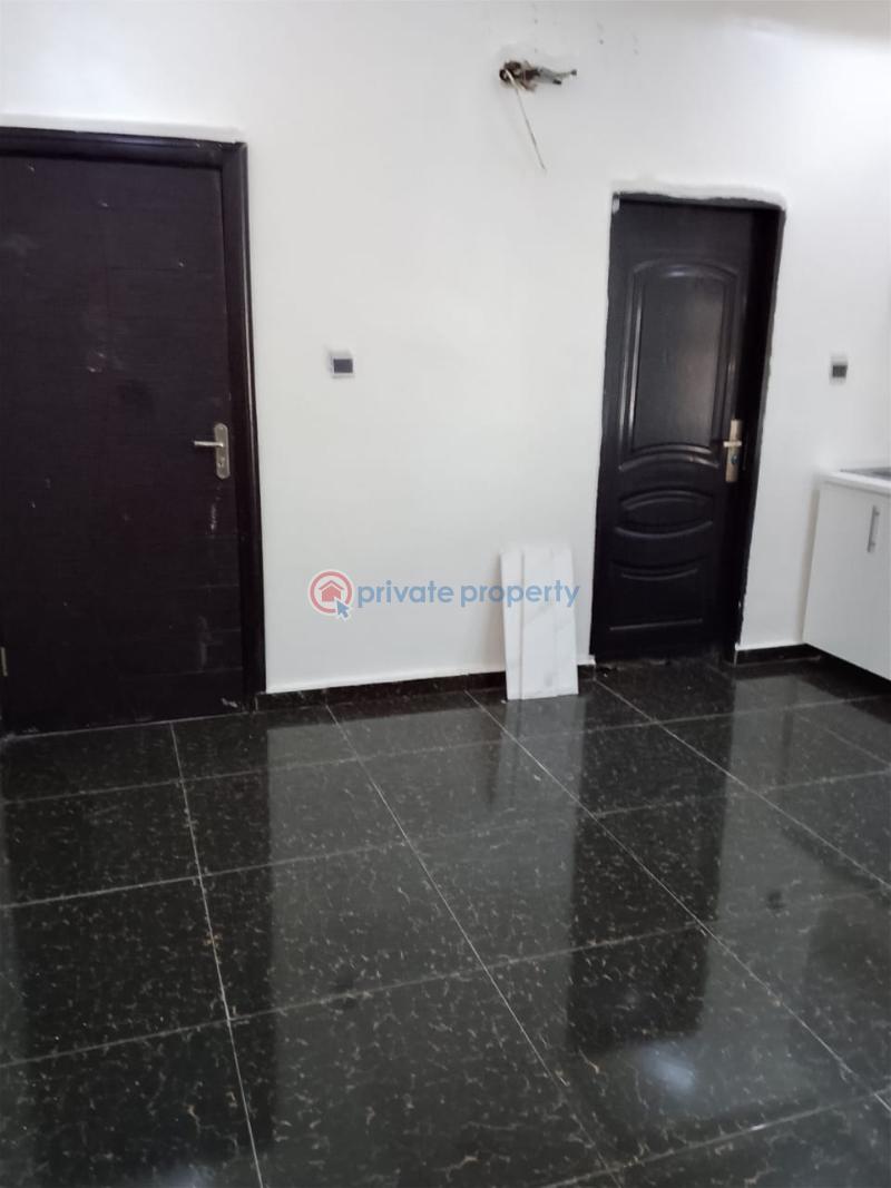 1 bedroom Self Contain For Rent Buena Vista Estate Orchid Road By Chevron Lekki Lagos. Chevron Drive Lekki Lagos - 3