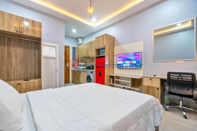 Studio shortlet in ikota gra - 9 1 bedroom Studio Apartment Short let Ikota Lekki Lagos - 9