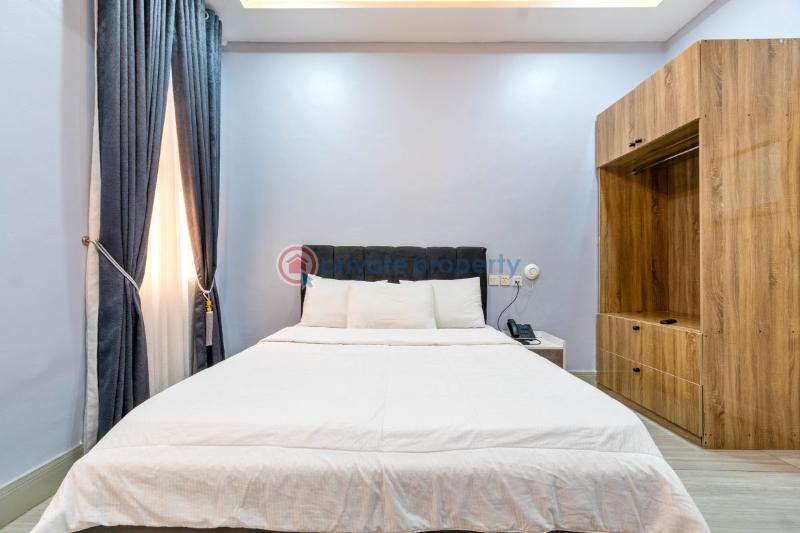 Studio shortlet in ikota gra - 4 1 bedroom Studio Apartment Short let Ikota Lekki Lagos - 4