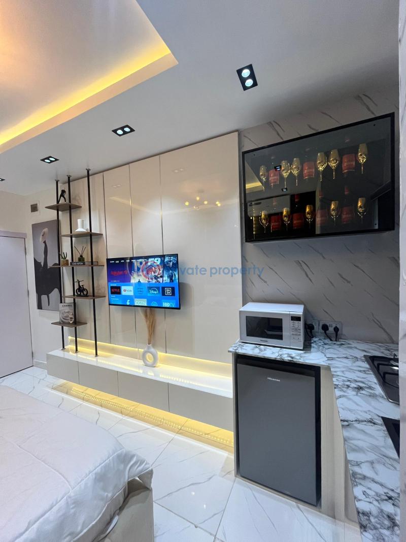 Studio shortlet in lekki phase 1 - 4 1 bedroom Flat & Apartment Short let Lekki Phase 1 Lagos - 4